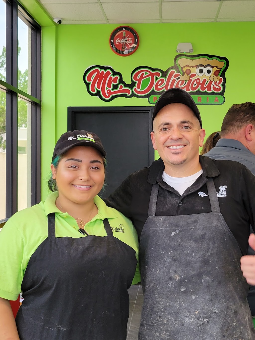 Mr.Delicious Pizza | restaurant | 1950 Viera Blvd Suite #101, Rockledge, FL 32955, USA | 3216556555 OR +1 321-655-6555