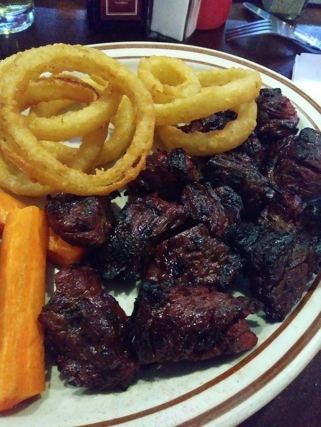 Caseys | restaurant | 173 Broadway, Somerville, MA 02145, USA | 6176255195 OR +1 617-625-5195