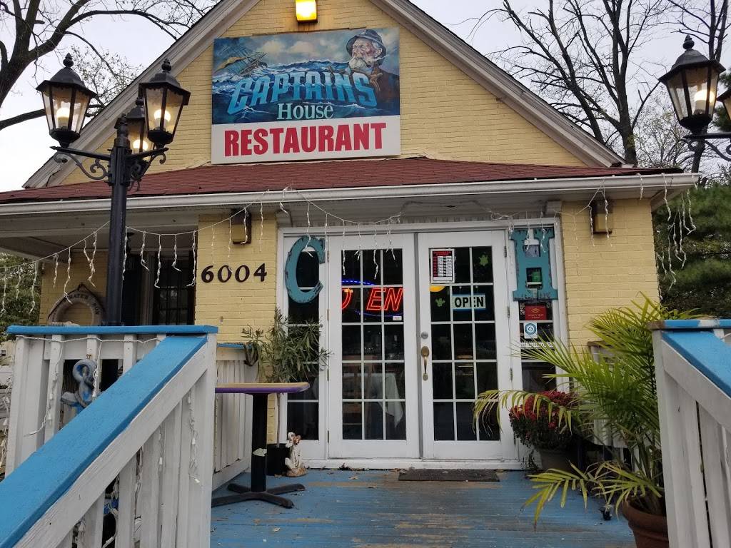 Captains House | restaurant | 6004 Miller Ave, Gary, IN 46403, USA | 2192392639 OR +1 219-239-2639