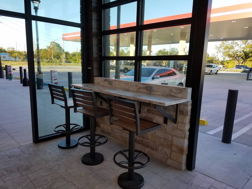 RaceTrac | bakery | 11201 SW 216th St, Miami, FL 33170, USA | 3052350033 OR +1 305-235-0033