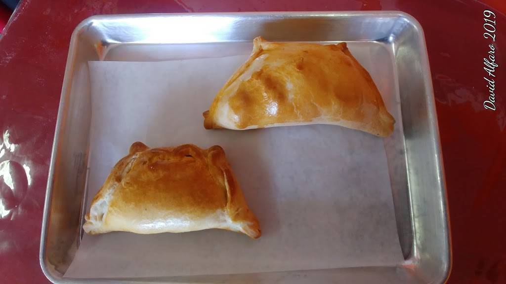 Mama Sofia | restaurant | 8840 Rue Sherbrooke E, Montréal, QC H1L 1C6, Canada | 5145438840 OR +1 514-543-8840