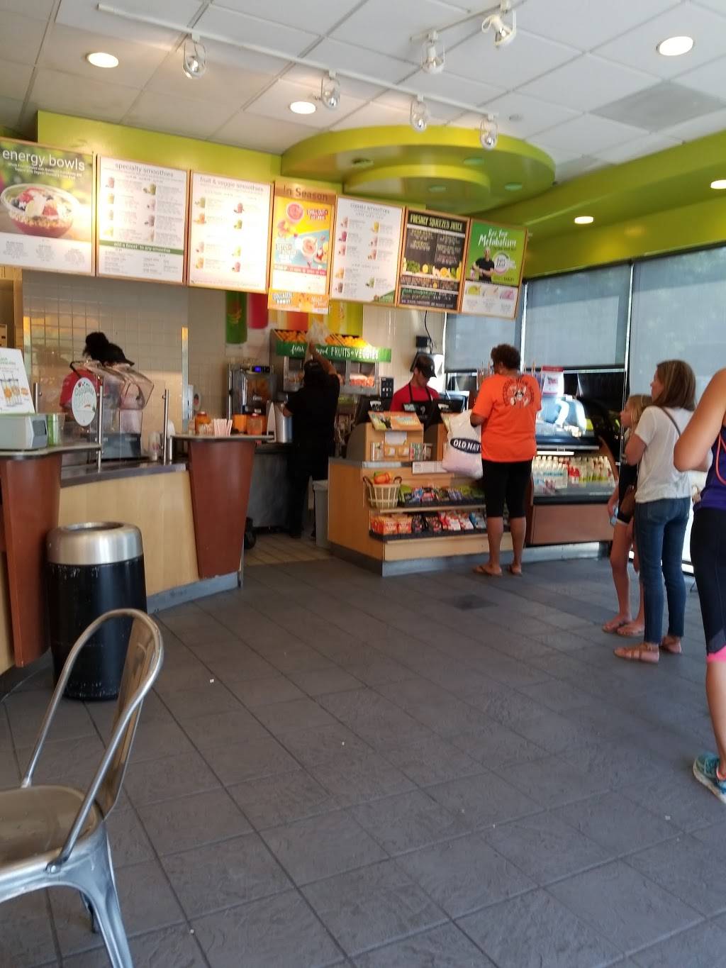 Jamba Juice Willows Shopping Center | restaurant | 1975 Diamond Blvd D-5, Concord, CA 94520, USA | 9259699430 OR +1 925-969-9430