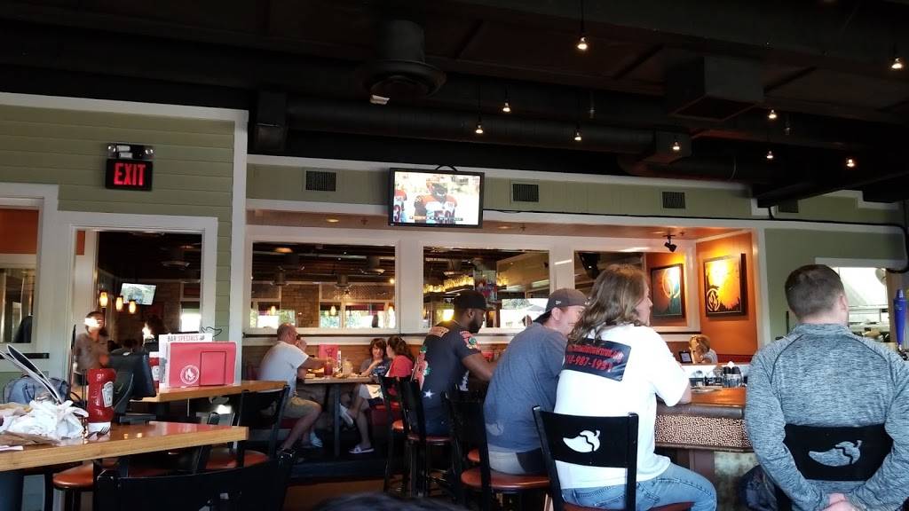 Chilis Grill & Bar | meal takeaway | 80 US-6 suite 208, Baldwin Place, NY 10505, USA | 9146210216 OR +1 914-621-0216