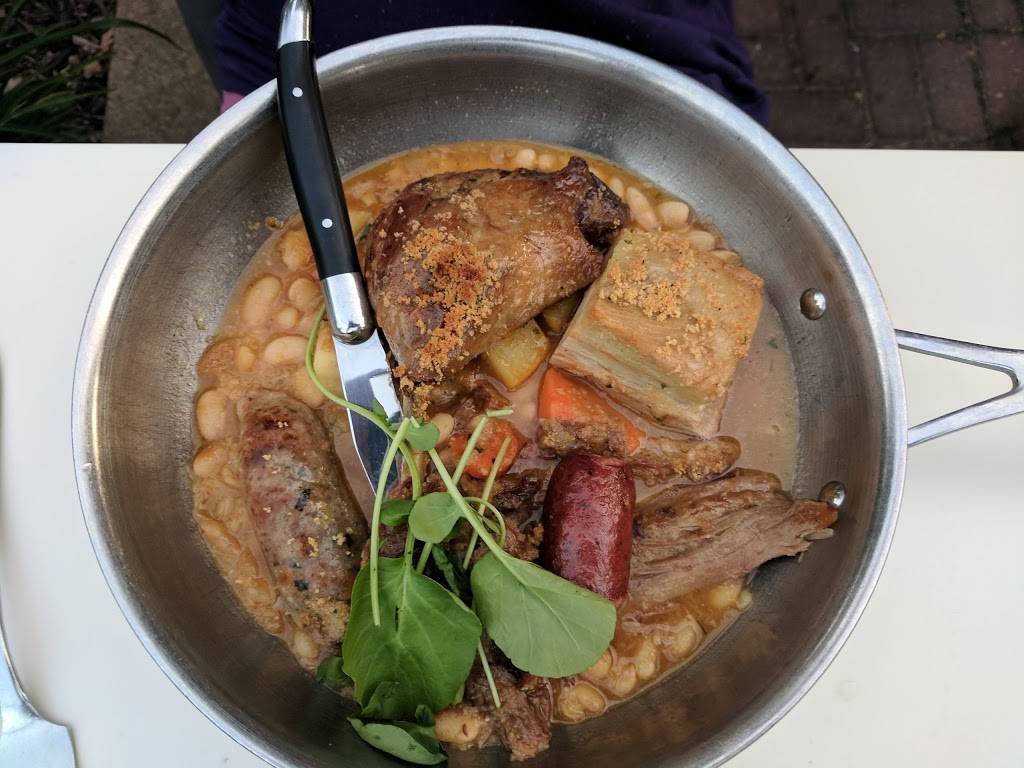 LAlbatros | restaurant | 11401 Bellflower Rd, Cleveland, OH 44106, USA | 2167917880 OR +1 216-791-7880