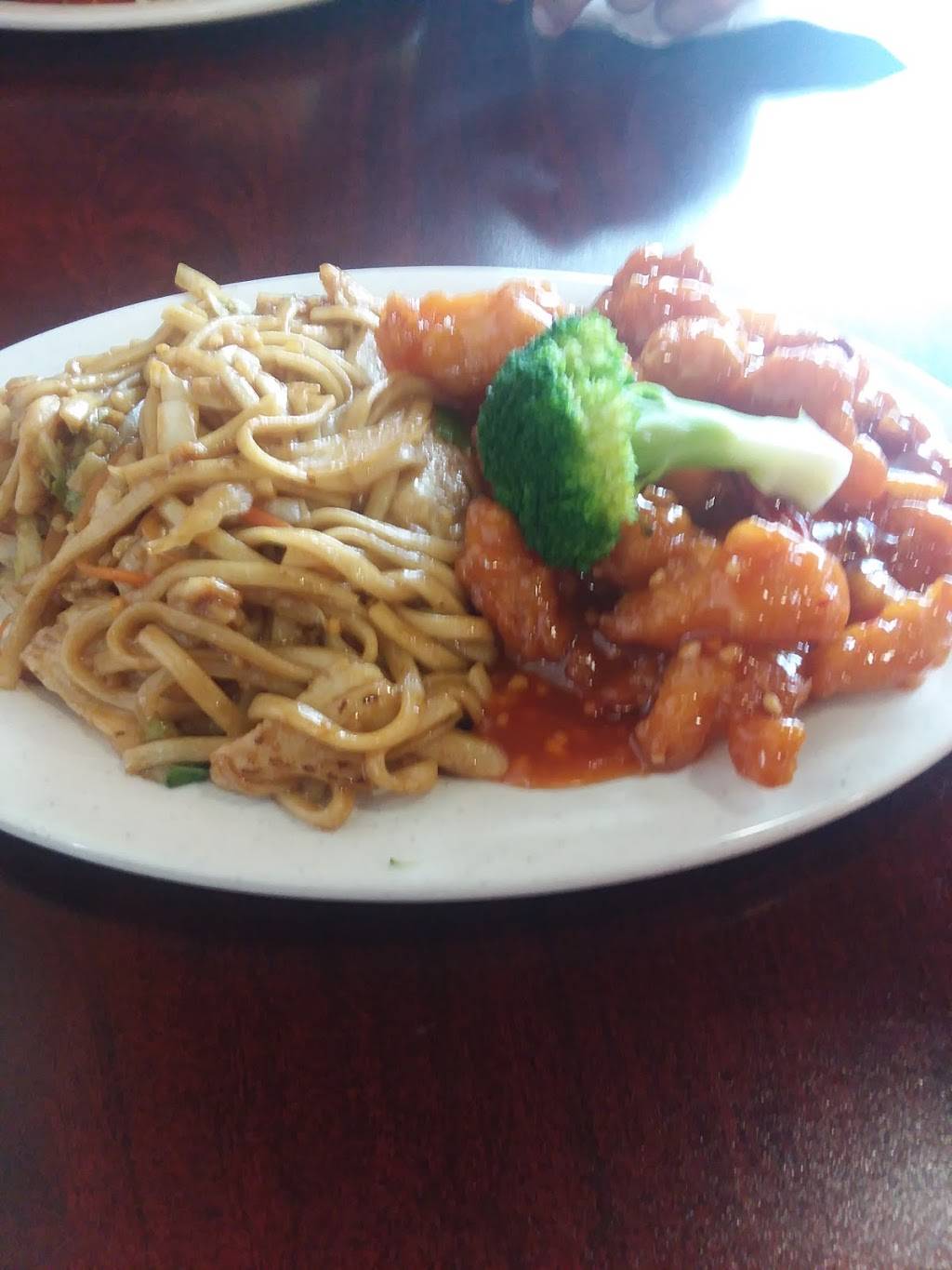 China Chef | restaurant | 636 State Hwy 31 W, Chandler, TX 75758, USA | 9038492308 OR +1 903-849-2308