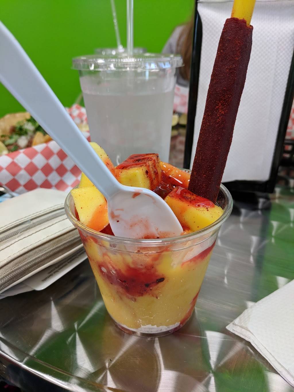 Panchitos Ice Cream | restaurant | 2245 Bardstown Rd, Louisville, KY 40205, USA | 5027492375 OR +1 502-749-2375