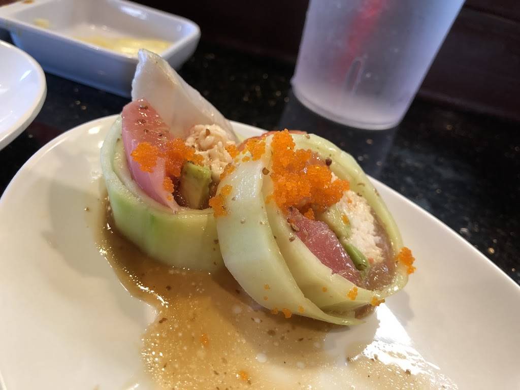 Rakki Sushi | restaurant | 1380 W 6th St #101, Corona, CA 92882, USA | 9514079383 OR +1 951-407-9383