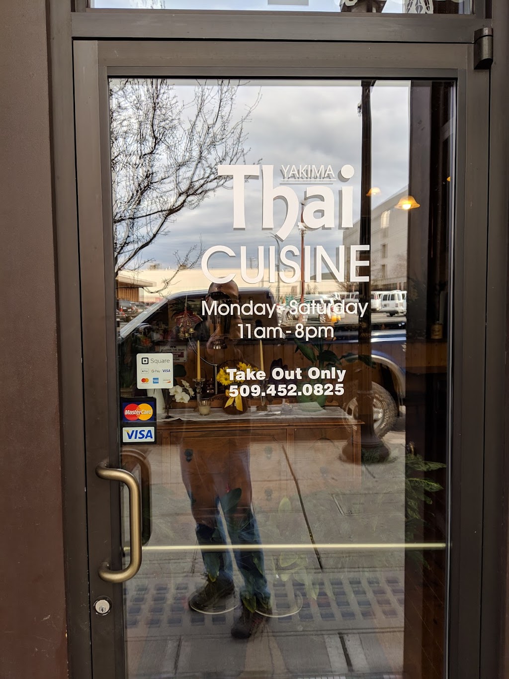 Yakima Thai Cuisine | restaurant | 14 Staff Sgt Pendelton Way, Yakima, WA 98901, USA | 5094520825 OR +1 509-452-0825