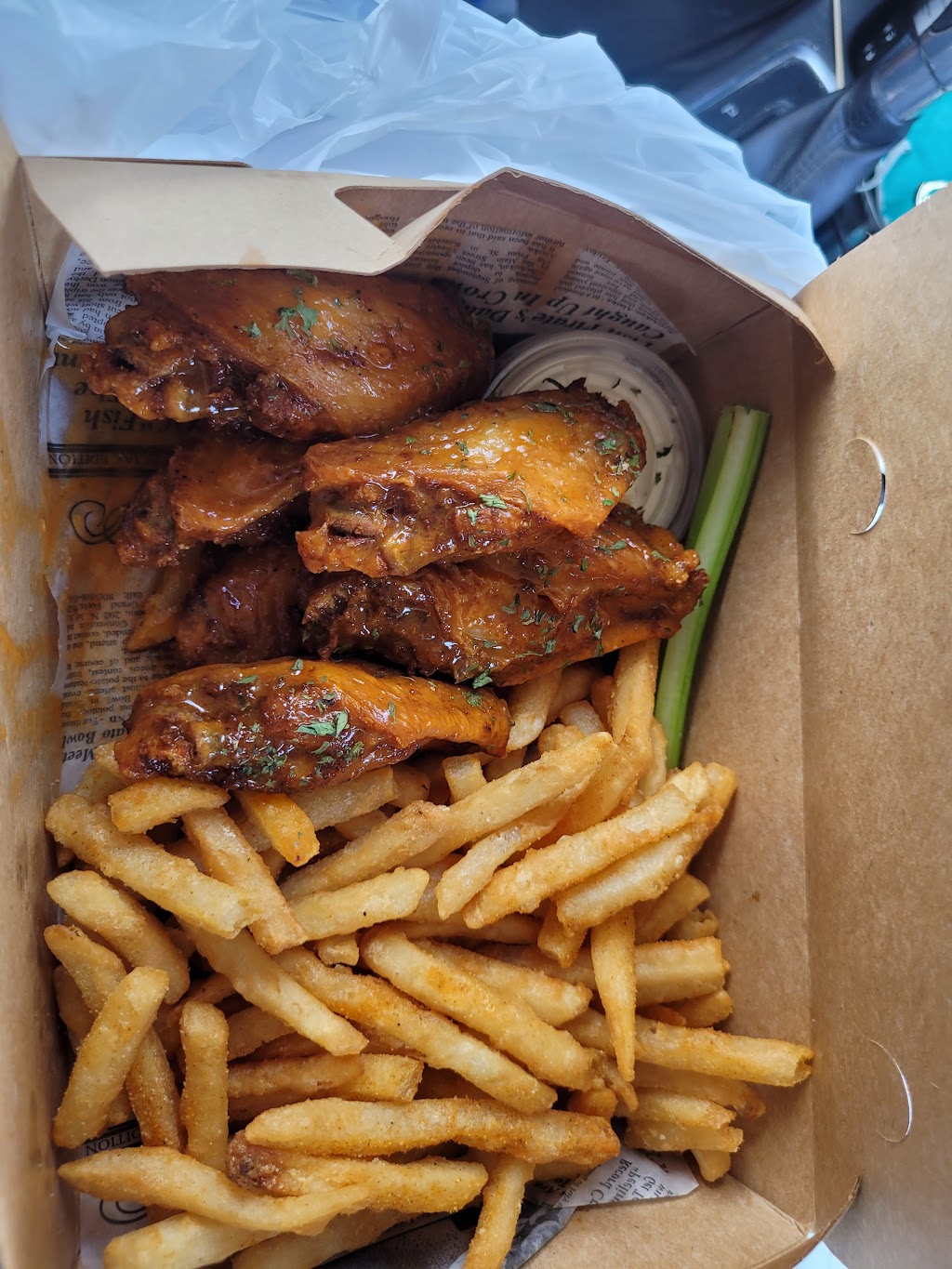 Js Creole Wings - Westwego | restaurant | 1101 Westbank Expy, Westwego, LA 70094, USA | 5042185868 OR +1 504-218-5868