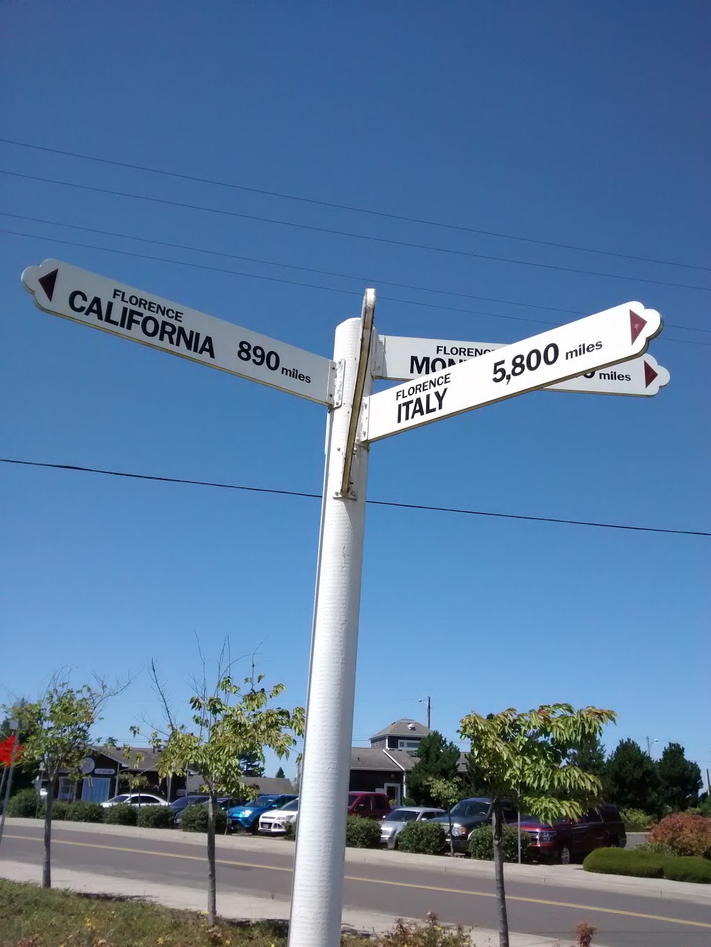 Homegrown Public House & Brewery | restaurant | 294 Laurel St, Florence, OR 97439, USA | 5419974886 OR +1 541-997-4886