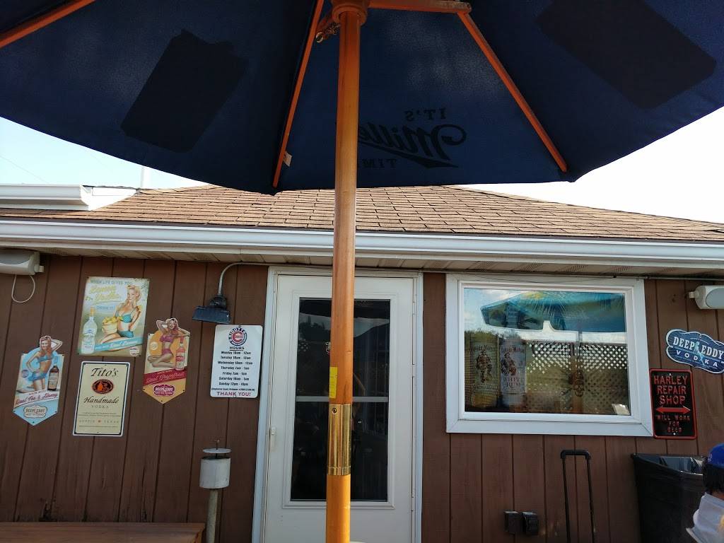 Ridott Corners Tavern | restaurant | 1862 S Rock City Rd, Ridott, IL 61067, USA | 8152352451 OR +1 815-235-2451