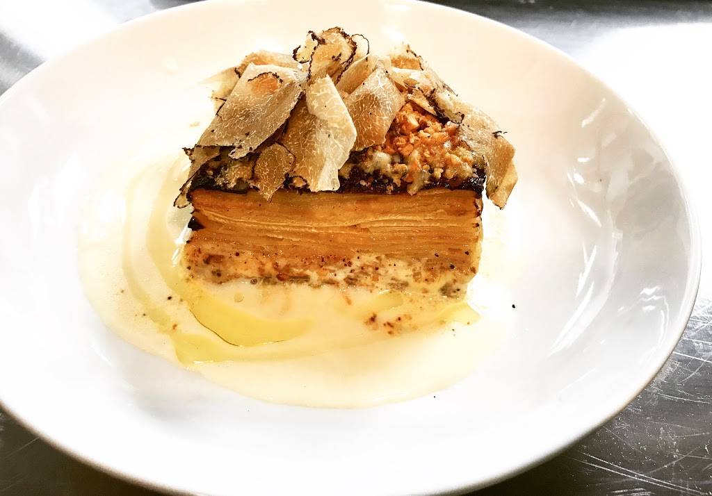 Raleigh Wine Bar + Eatery | restaurant | 67 State Street, Portsmouth, NH 03801, USA | 6034278459 OR +1 603-427-8459