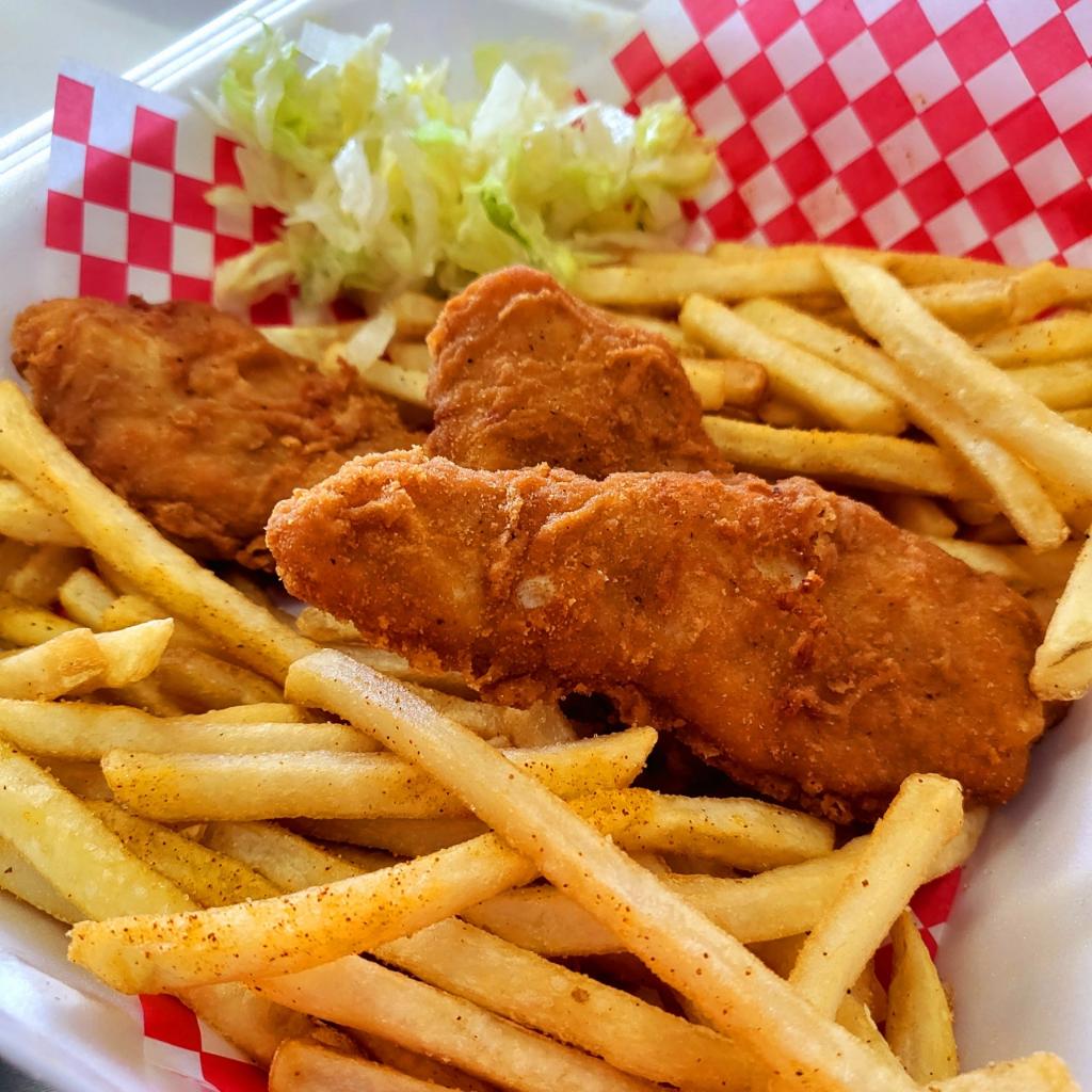 OUTTA BRONX PEORIA | restaurant | 8877 N 107th Ave Suite 303, Peoria, AZ 85345, USA | 6232156000 OR +1 623-215-6000