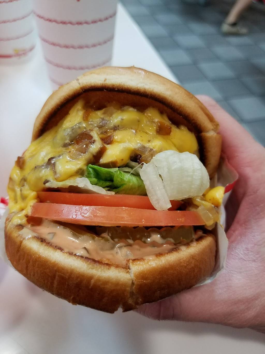 In-N-Out Burger | restaurant | 1881 N Livermore Ave, Livermore, CA 94550, USA | 8007861000 OR +1 800-786-1000