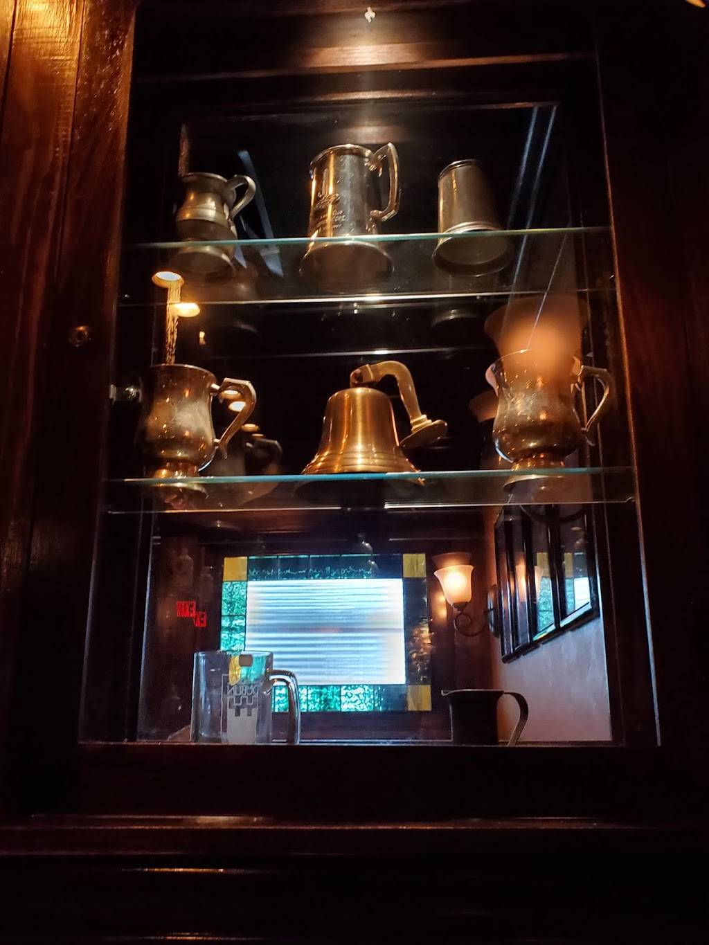 Madra Rua Irish Pub | restaurant | 1034 E Montague Ave, North Charleston, SC 29405, USA | 8435542522 OR +1 843-554-2522