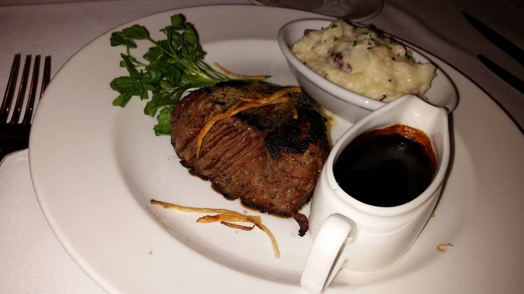 The Capital Grille | restaurant | 236 Mall Blvd, King of Prussia, PA 19406, USA | 6102651415 OR +1 610-265-1415