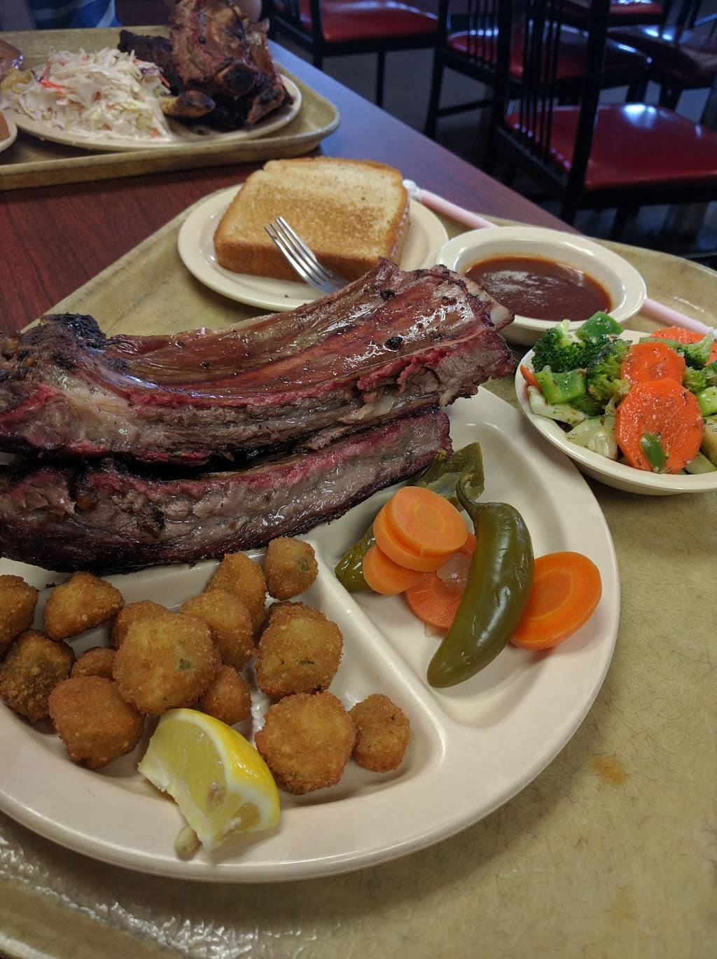 Ricks Smokehouse Barbecue | restaurant | 1417 S Jupiter Rd, Garland, TX 75042, USA | 9722764353 OR +1 972-276-4353