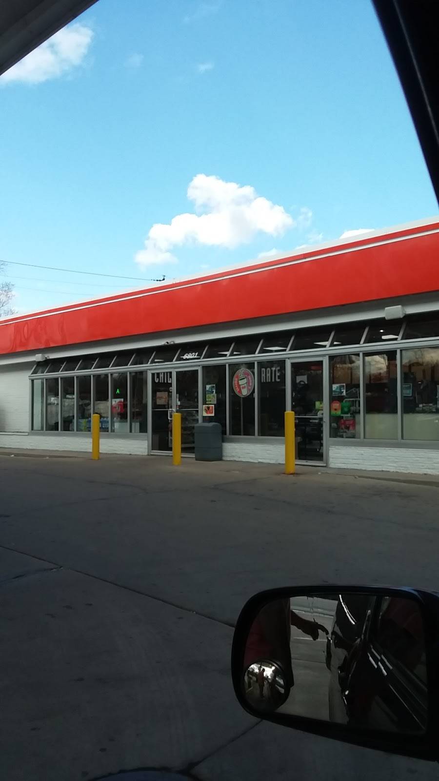 Dunkin Donuts | cafe | 6801 N Cicero Ave, Lincolnwood, IL 60712, USA | 8476770777 OR +1 847-677-0777