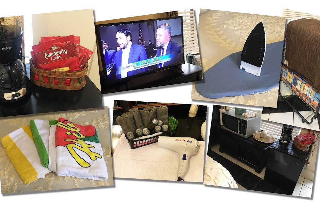 Hibiscus Coffee & Guesthouse | cafe | 85 Defuniak St, Santa Rosa Beach, FL 32459, USA | 8502312733 OR +1 850-231-2733