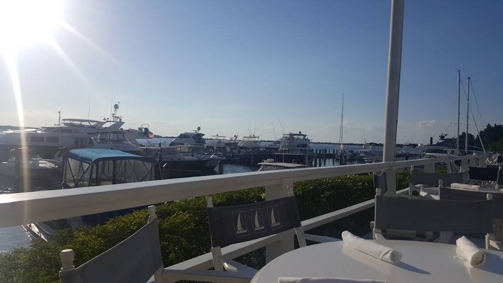 East Hampton Point | restaurant | 295 Three Mile Harbor Hog Creek Rd, East Hampton, NY 11937, USA | 6313249191 OR +1 631-324-9191