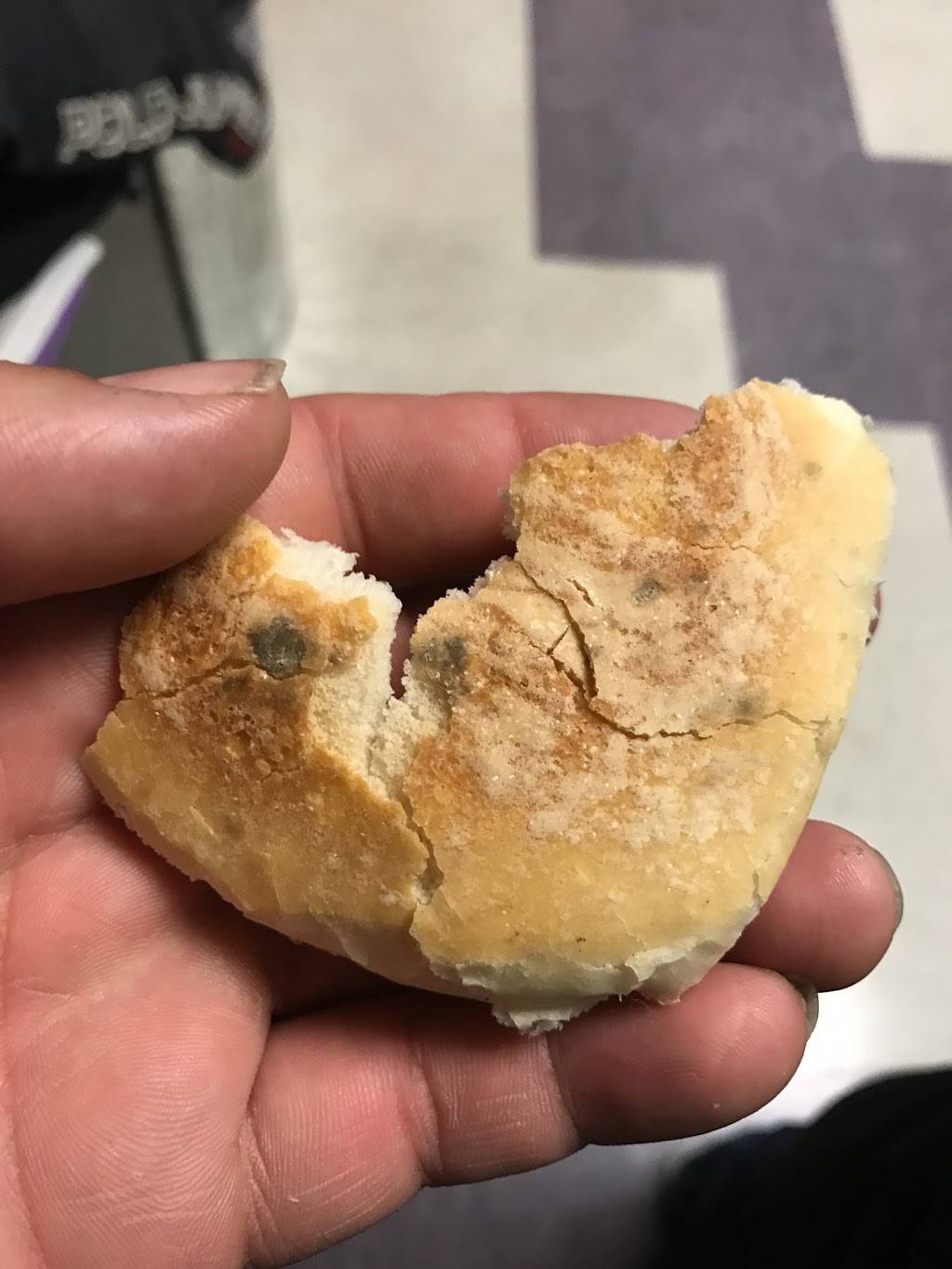 Johnnys Bagels & Deli | bakery | 6 Farrington Square, Bethlehem, PA 18015, USA | 4848953712 OR +1 484-895-3712