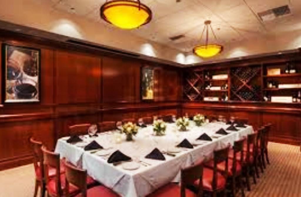Flemings Prime Steakhouse & Wine Bar | restaurant | 28869 Chagrin Blvd, Woodmere, OH 44122, USA | 2168969000 OR +1 216-896-9000