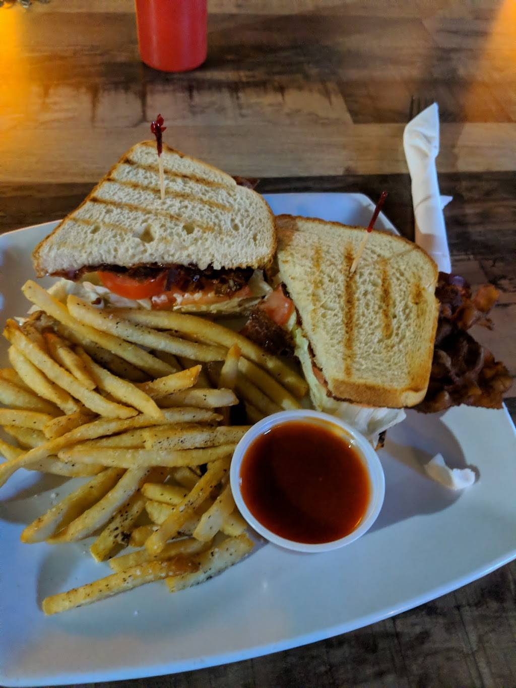 Spunky Monkey Bar & Grill | restaurant | 124 2nd St SE, Auburn, WA 98002, USA | 2538049567 OR +1 253-804-9567