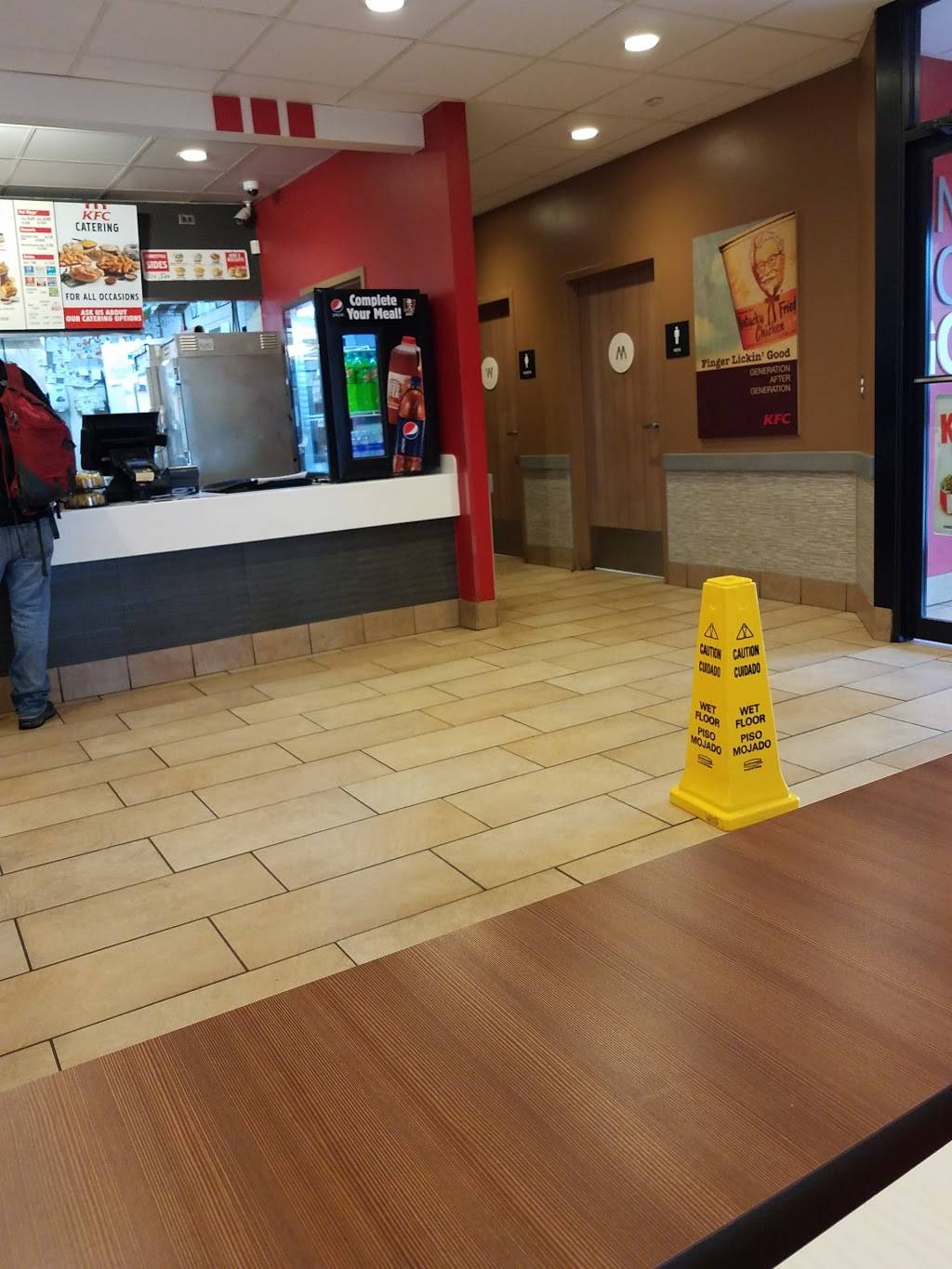 KFC | restaurant | 15290 E Mississippi Ave, Aurora, CO 80012, USA | 3037500307 OR +1 303-750-0307