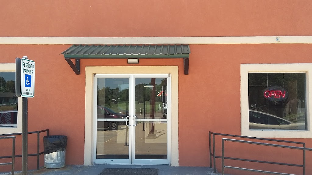 La Fiesta Mexican Cafe | restaurant | 2709 W Owen K Garriott Rd, Enid, OK 73703, USA | 5802421200 OR +1 580-242-1200