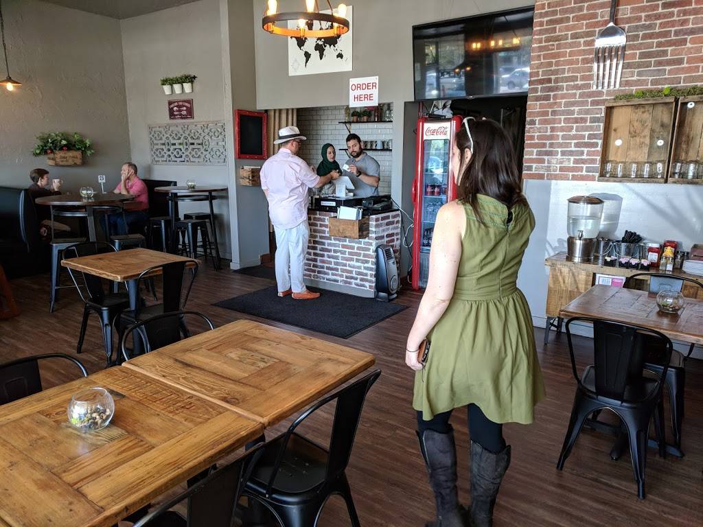 Chefs Corner | restaurant | 3156 Campus Dr, San Mateo, CA 94403, USA | 6505259060 OR +1 650-525-9060