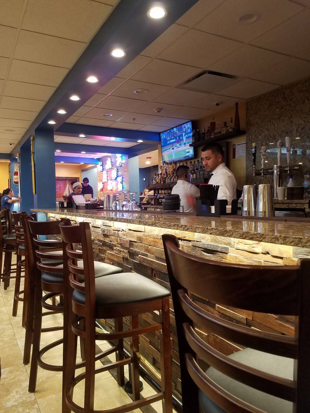 Los Magueyes Seafood | restaurant | 4849 W 79th St, Burbank, IL 60459, USA | 7089073255 OR +1 708-907-3255