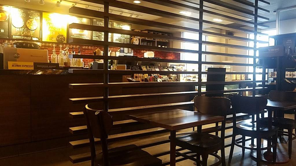 Starbucks | cafe | 443 W Paradise Dr, West Bend, WI 53095, USA | 2623069631 OR +1 262-306-9631