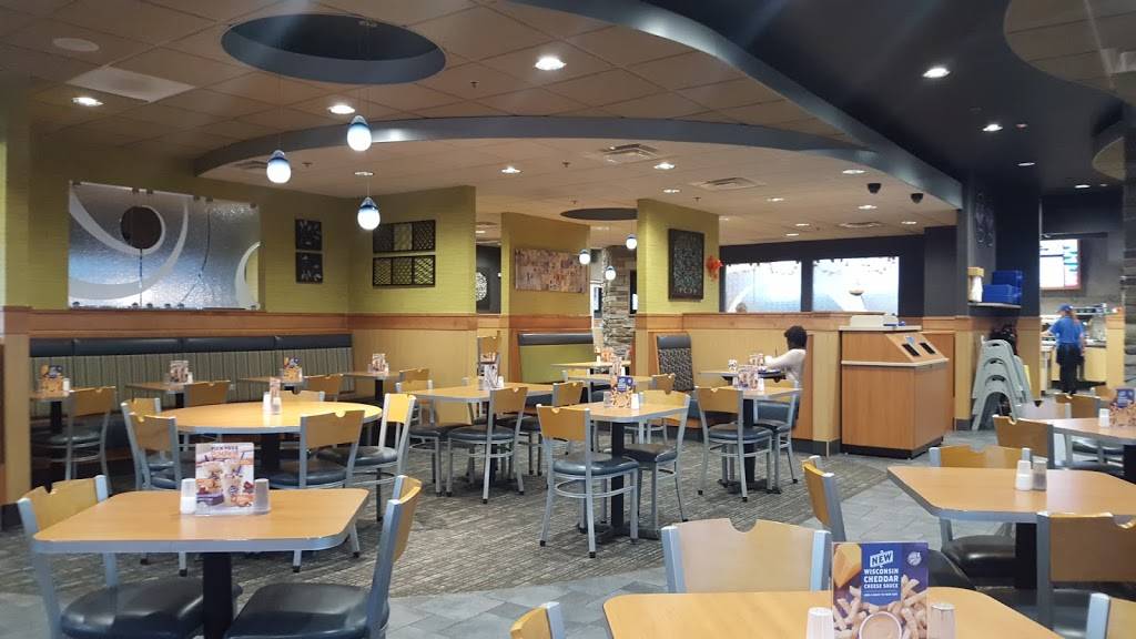 Culvers | restaurant | 13691 Olio Rd, Fishers, IN 46037, USA | 3177740400 OR +1 317-774-0400