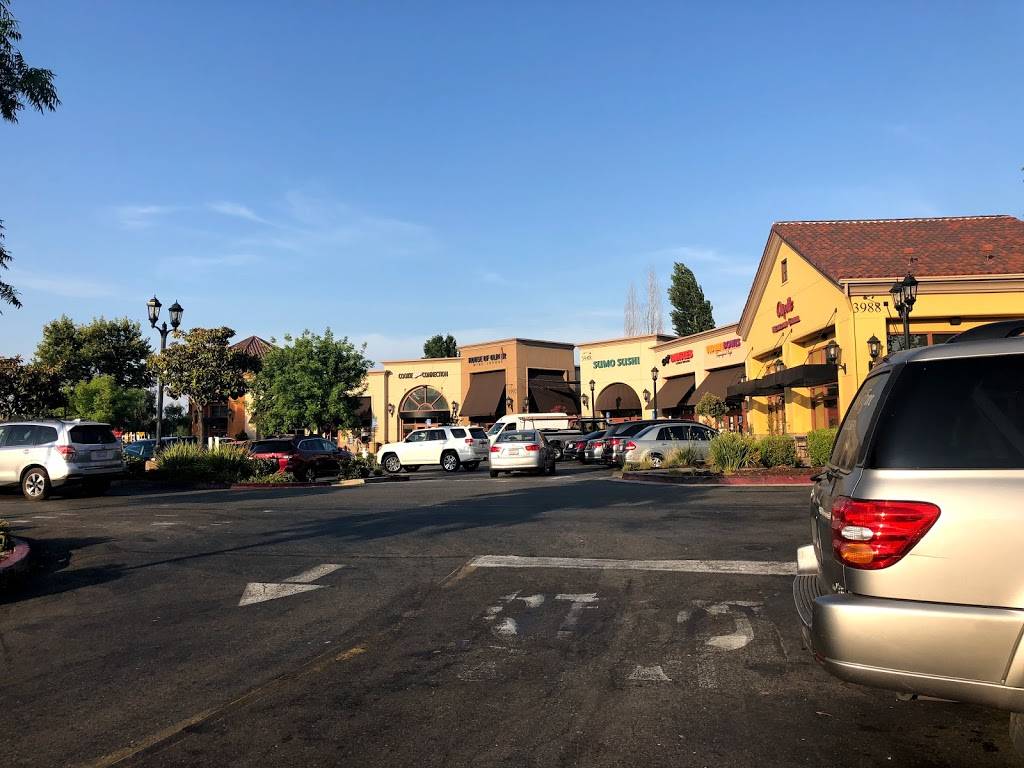 Sumo Sushi | restaurant | 3988 Douglas Blvd, Roseville, CA 95661, USA | 9167971551 OR +1 916-797-1551