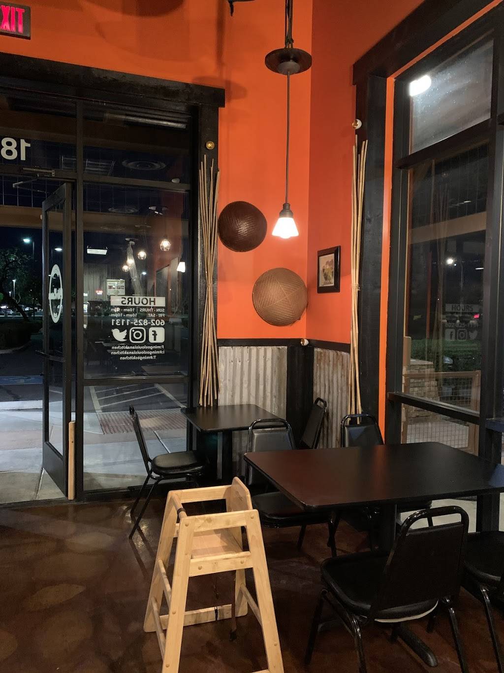 Pho Laveen | restaurant | 3424 W Southern Ave STE 180, Phoenix, AZ 85041, USA | 6028251131 OR +1 602-825-1131