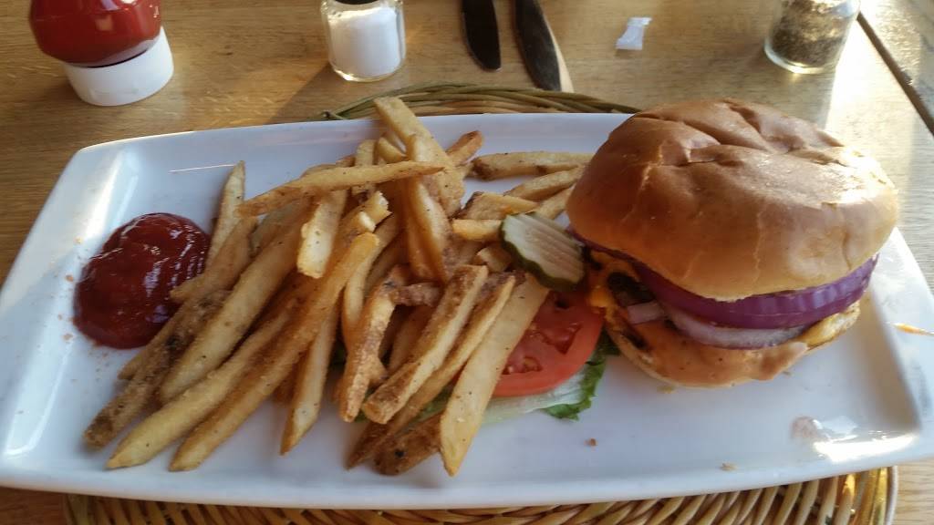 Applebees Grill + Bar | restaurant | 5017 Transit Rd, Williamsville, NY 14221, USA | 7166337635 OR +1 716-633-7635