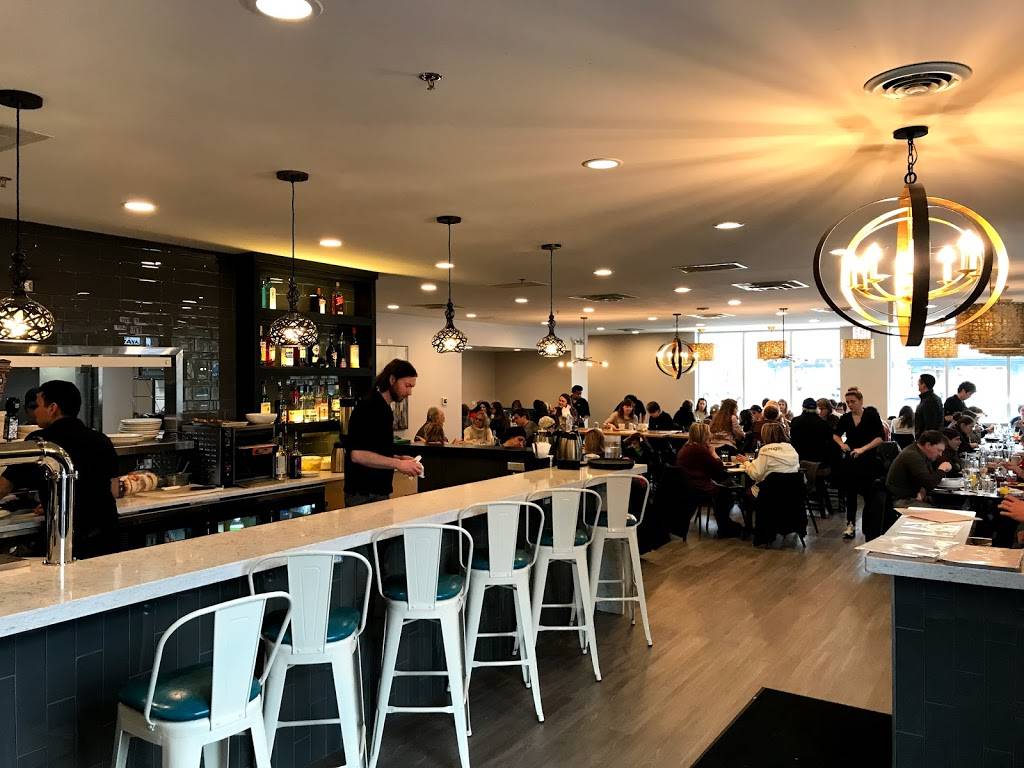 Nosh | restaurant | 22 N 3rd St, Geneva, IL 60134, USA | 6308451570 OR +1 630-845-1570