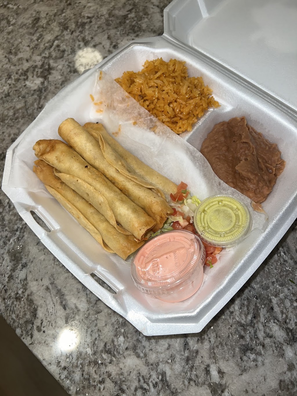 Angies Munchies Restaurant | restaurant | 10100 Hammerly Blvd Ste A, Houston, TX 77080, USA | 8329629026 OR +1 832-962-9026