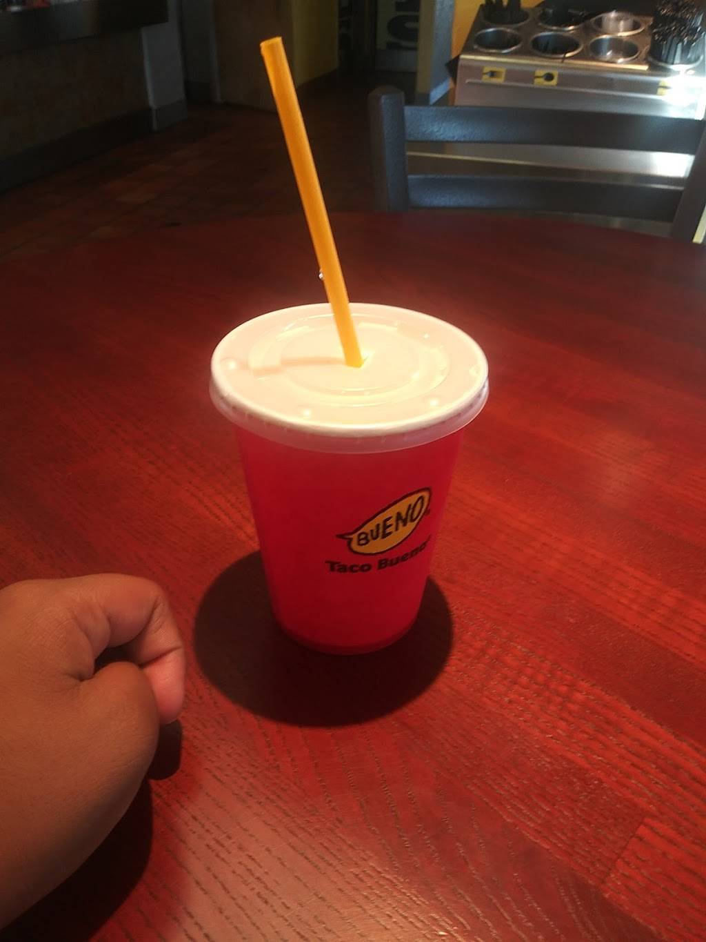 Taco Bueno | restaurant | 6565 E 21st St, Tulsa, OK 74129, USA | 9188345469 OR +1 918-834-5469