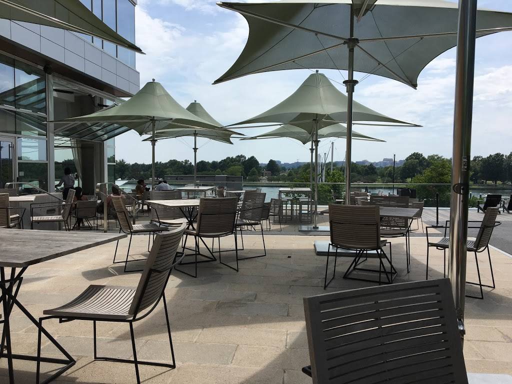 Canopy Bar by Hilton | restaurant | 975 7th St SW, Washington, DC 20024, USA | 2024882500 OR +1 202-488-2500