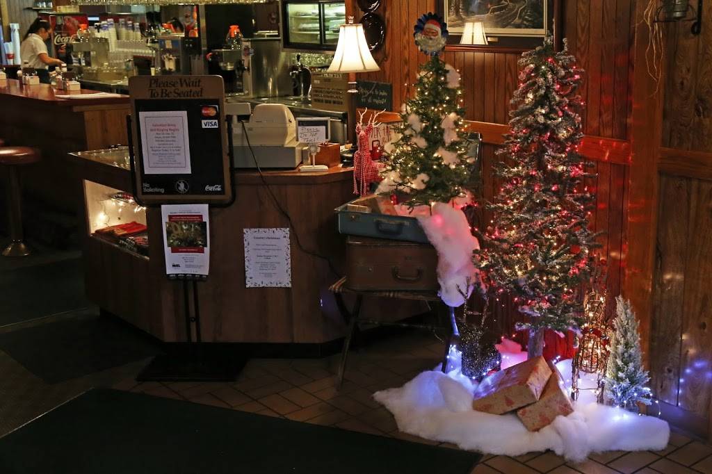 Streamliner Family Restaurant | restaurant | 201 E 9th St, Rochester, IN 46975, USA | 5742234656 OR +1 574-223-4656