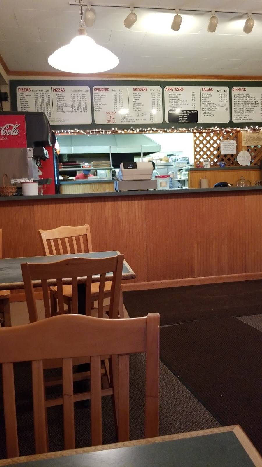 Great Barrington Pizza House | restaurant | 36 State Rd, Great Barrington, MA 01230, USA | 4135280260 OR +1 413-528-0260