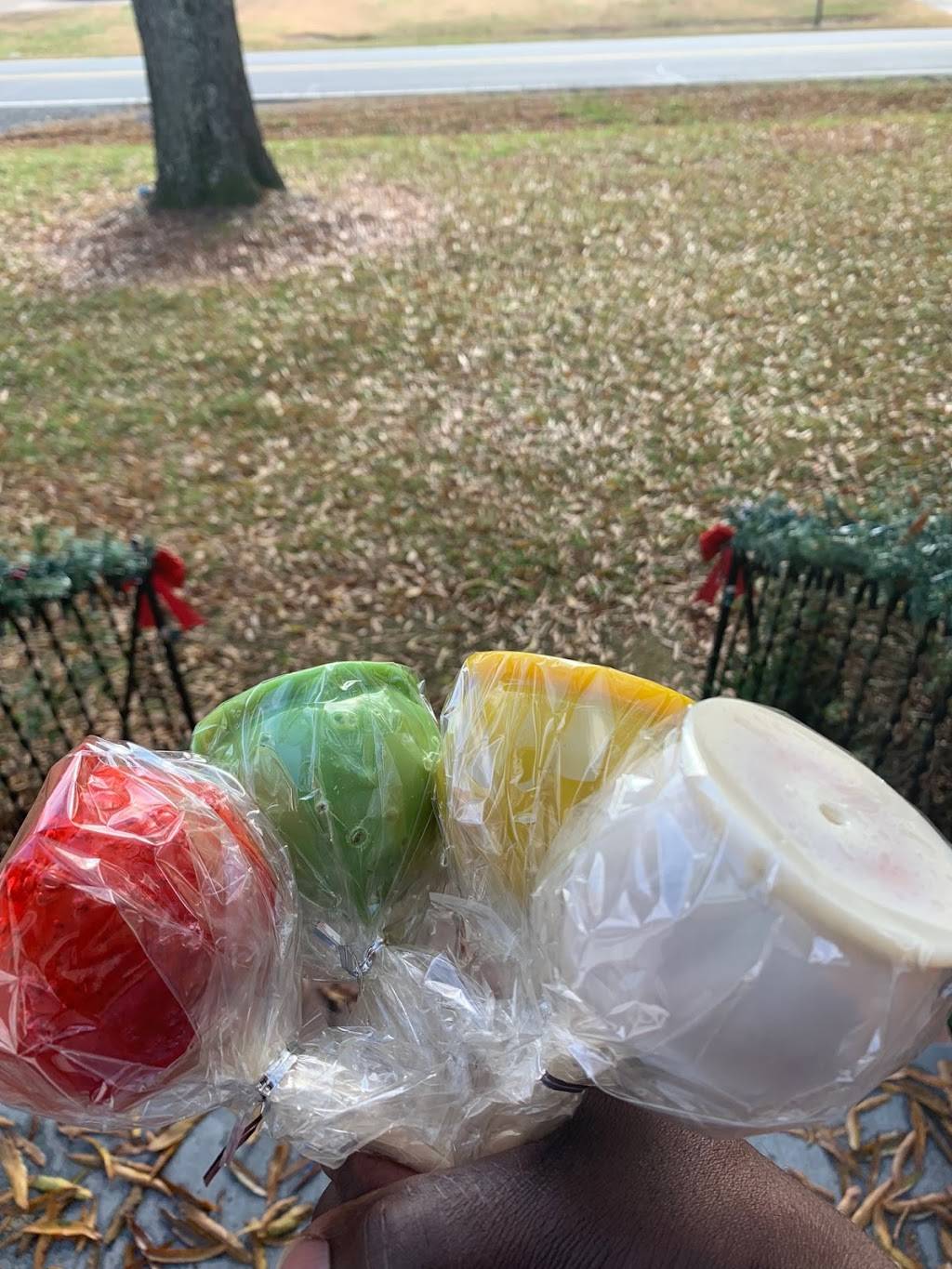 The Concession Stand | restaurant | 601 Eastway Dr, Charlotte, NC 28205, USA | 7043053151 OR +1 704-305-3151