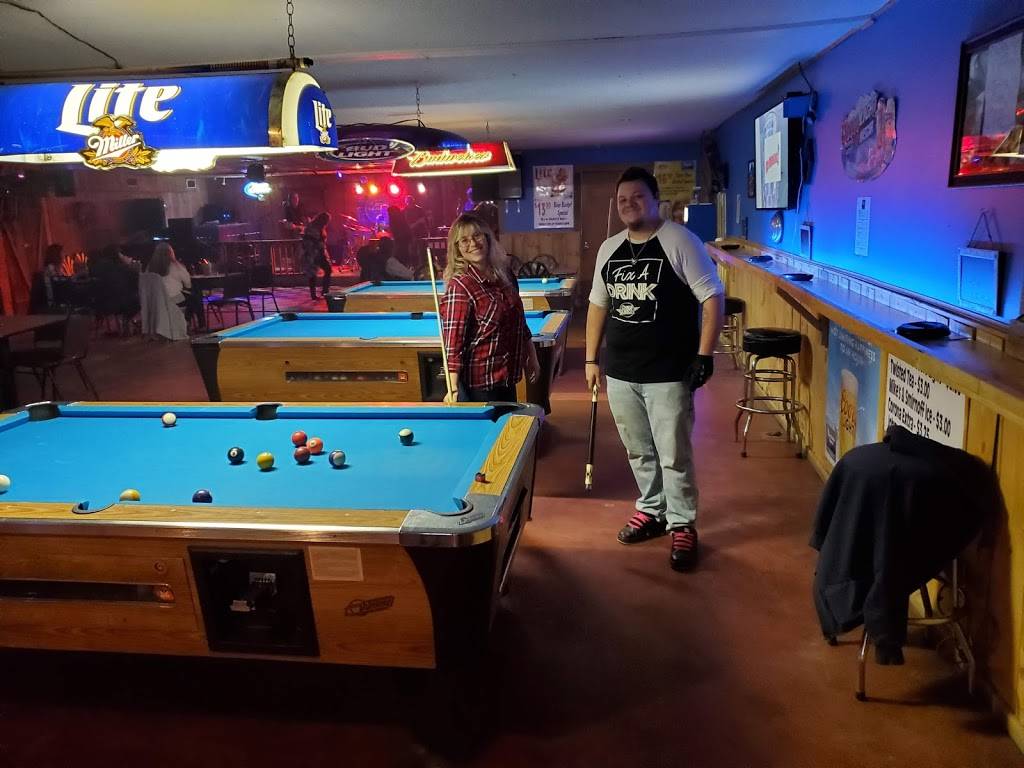 Blu Smoke Tavern | restaurant | 16130 W Andrew Johnson Hwy, Bulls Gap, TN 37711, USA | 4233934258 OR +1 423-393-4258