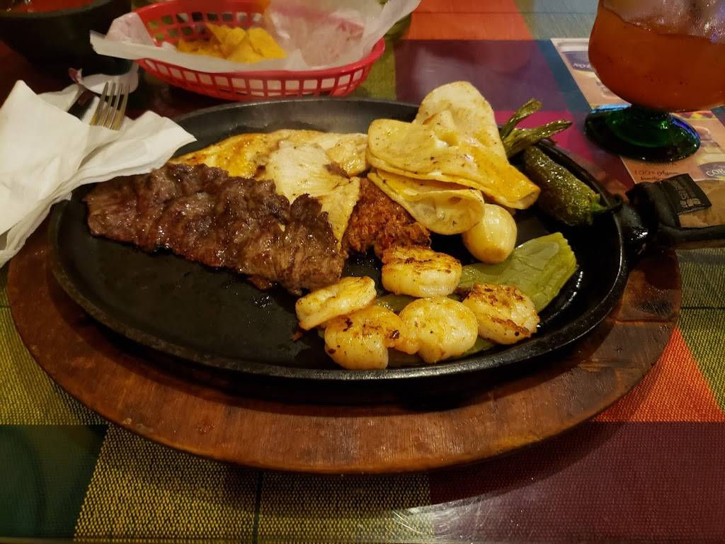 Las Cazuelas | Mexican Grill | restaurant | 4114 Nolensville Pike, Nashville, TN 37211, USA | 6158333507 OR +1 615-833-3507