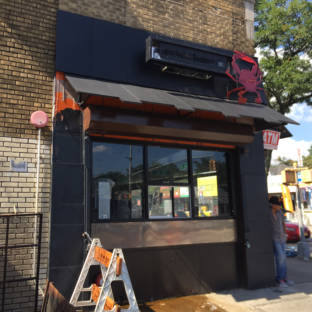 Mr Crab | restaurant | 34-64 Junction Blvd, Jackson Heights, NY 11372, USA | 7187953393 OR +1 718-795-3393