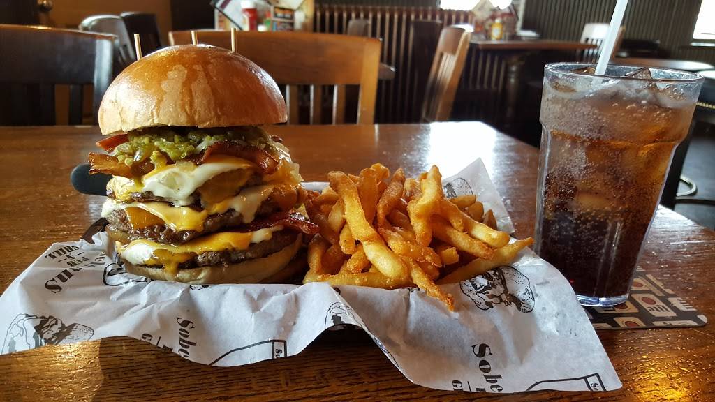 Sobelmans North Shore | restaurant | 10352 N Port Washington Rd, Mequon, WI 53092, USA | 2622369899 OR +1 262-236-9899