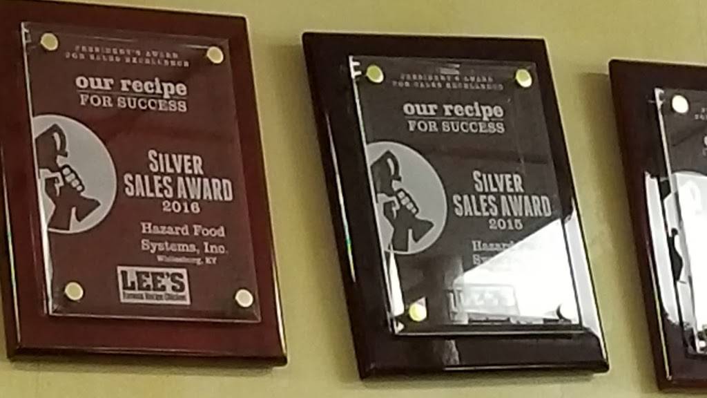 Lees Famous Recipe Chicken | restaurant | 789 Jenkins Rd, Whitesburg, KY 41858, USA | 6066334305 OR +1 606-633-4305