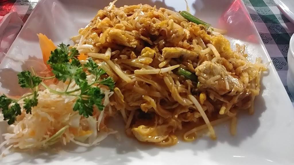 Em-Ons Thai Cafe | restaurant | 2364 Immokalee Rd, Naples, FL 34110, USA | 2395661993 OR +1 239-566-1993