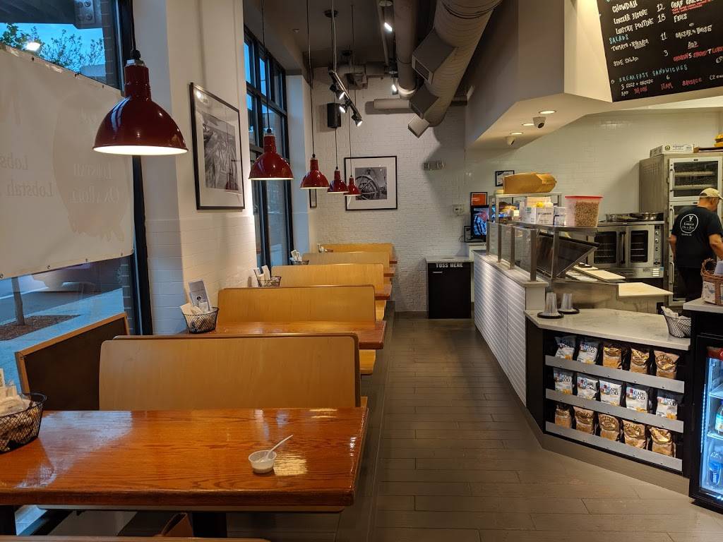 Lobstah On a Roll | restaurant | 135 Lafayette St, Salem, MA 01970, USA | 9785948226 OR +1 978-594-8226